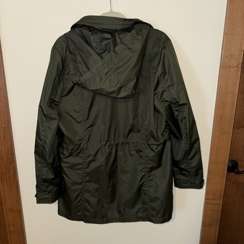 St Johns Bay Rain Jacket Women XL Green Packable Hooded Water Resistant Light - Picture 4 of 5
